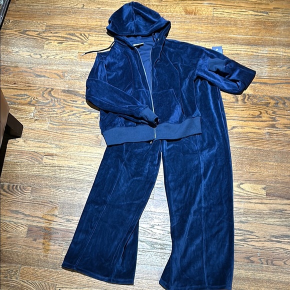 Navy Velour Tracksuit with Hoodie - Picture 9 of 10